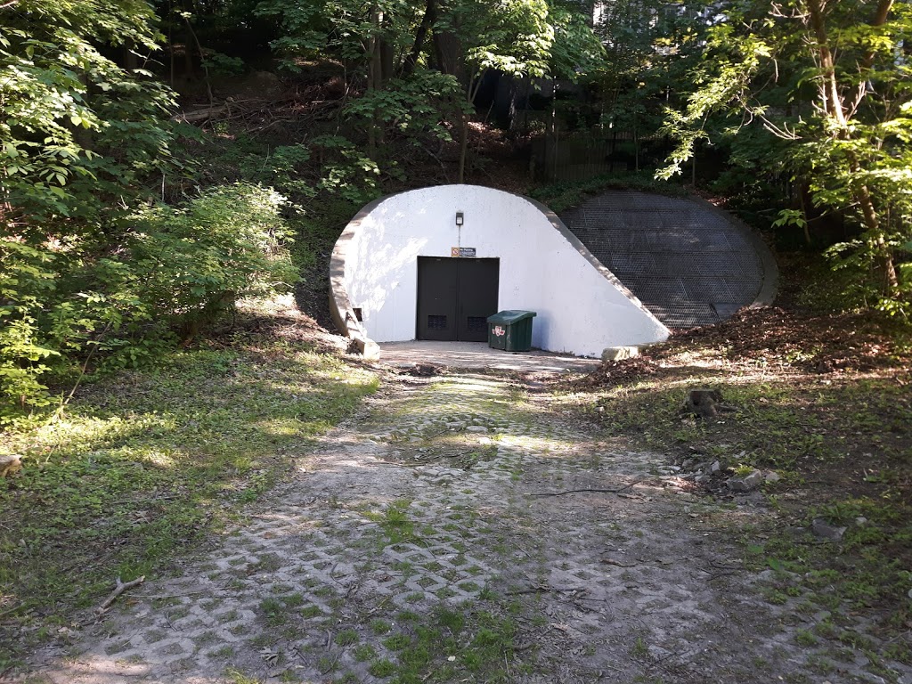 Roycroft Park Lands | 150 Boulton Dr, Toronto, ON M4V 2V6, Canada | Phone: (416) 392-2489