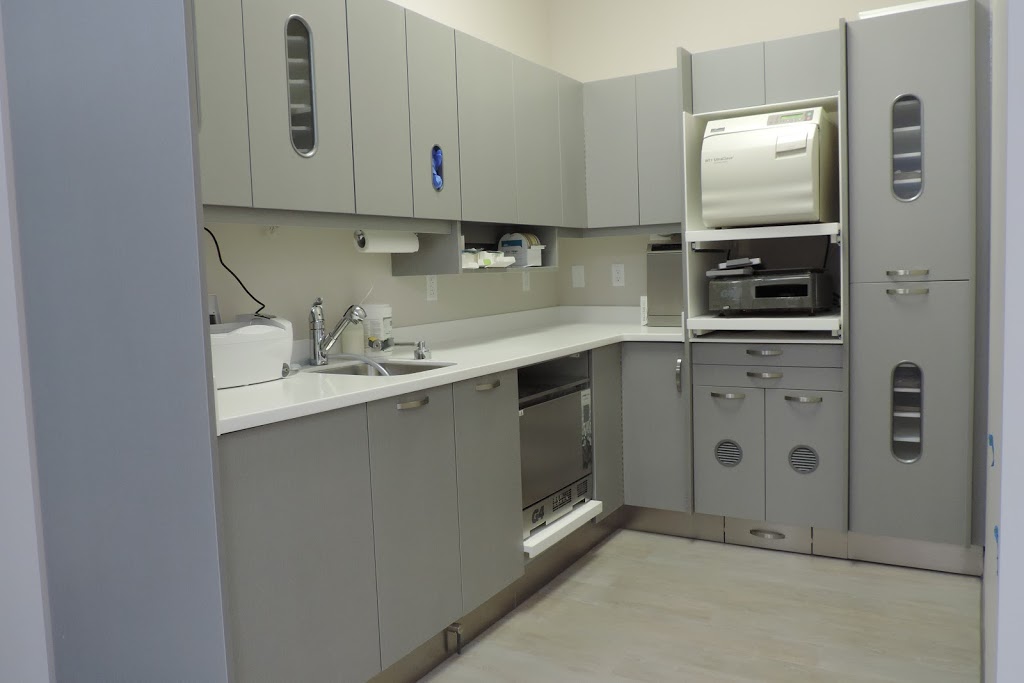 Starwood Dental | 235 Starwood Dr #4, Guelph, ON N1E 7M5, Canada | Phone: (519) 766-1000