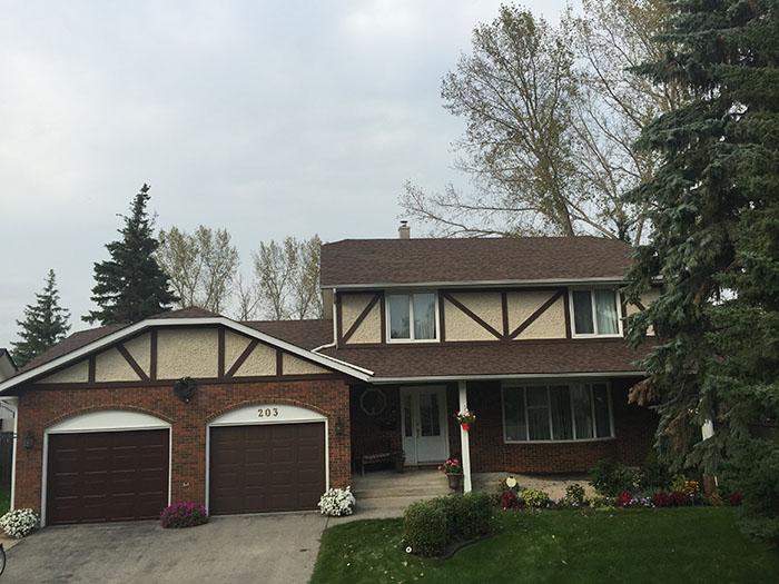 New Heights Roofing & Exteriors | 756 Manhattan Ave, Winnipeg, MB R2L 1B8, Canada | Phone: (204) 297-0336