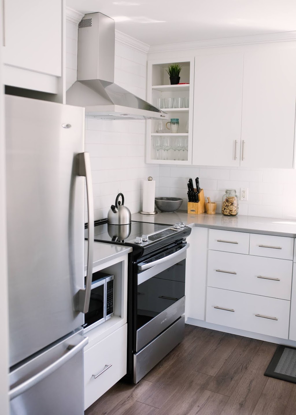 MCK Kitchen & Bath | 19 Akerley Blvd, Dartmouth, NS B3B 1J7, Canada | Phone: (902) 468-6453