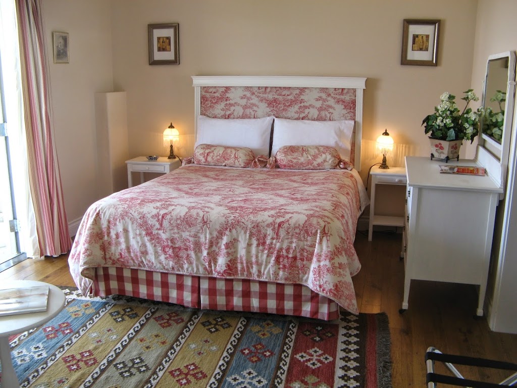 The Spare Room B&B | 4205 Pebble Beach Dr, Osoyoos, BC V0H 1V4, Canada | Phone: (250) 495-4824