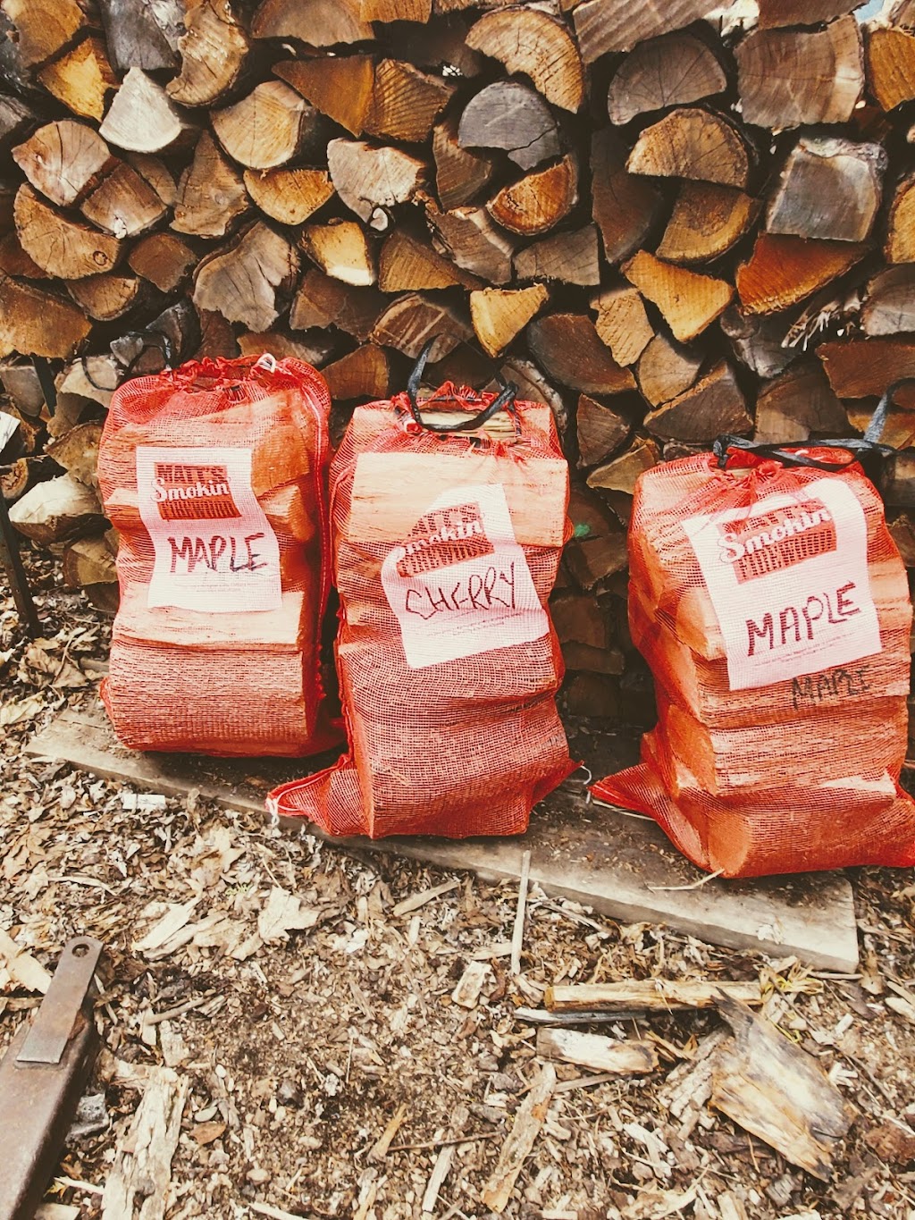 Matts Smokin Firewood | 1960 Snyders Rd E, Baden, ON N0B 2H0, Canada | Phone: (519) 588-1164
