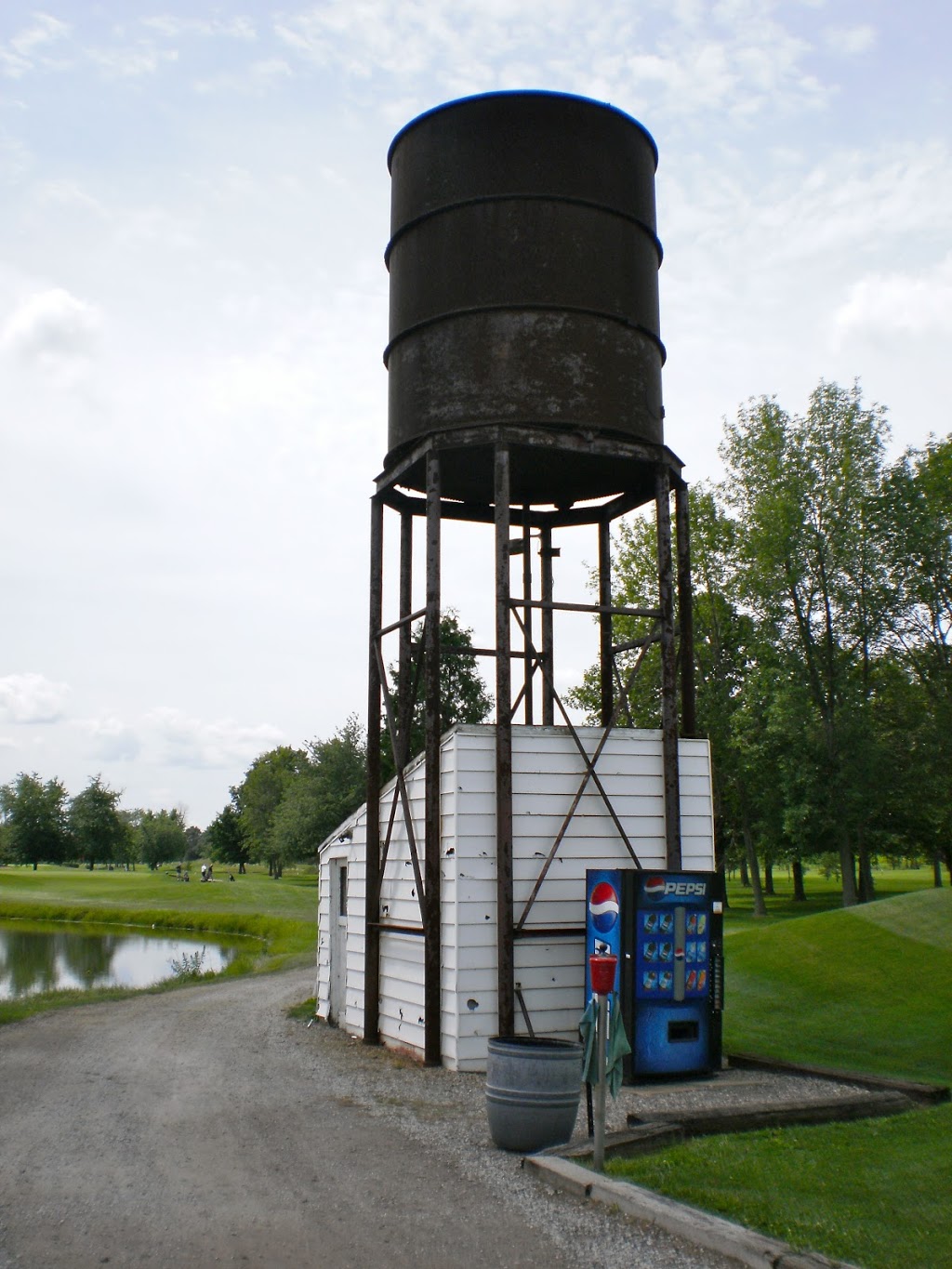 Greenwood Golf Course | 2212 London Line, Sarnia, ON N7T 7H2, Canada | Phone: (519) 542-2212