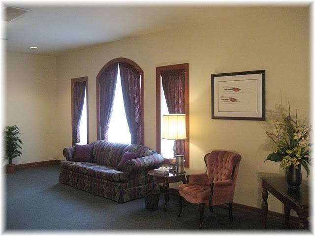 McPhail & Perkins Funeral Home | 85 Munroe Ave E, Renfrew, ON K7V 3K2, Canada | Phone: (613) 432-2866