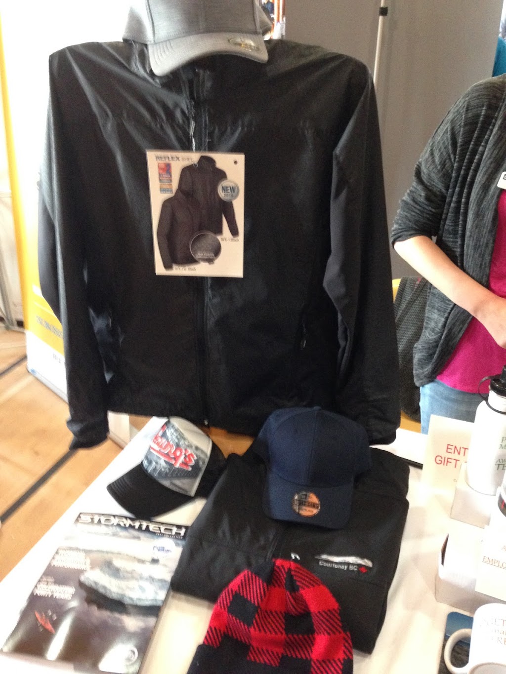 Hitec Screen Printing | 479 4th St, Courtenay, BC V9N 1G9, Canada | Phone: (250) 334-3656