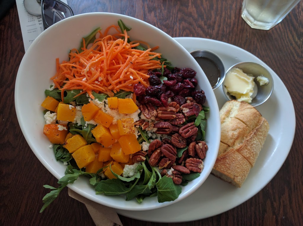 Hoche Café | 4299 Rue Ontario E, Montréal, QC H1V 1K4, Canada | Phone: (514) 419-7997