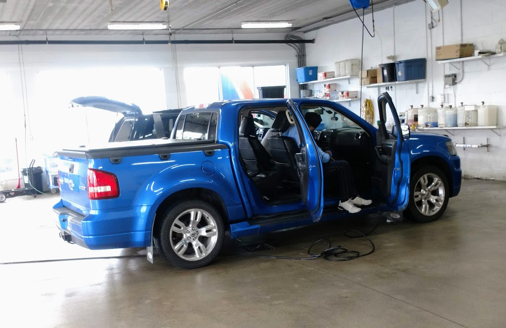 Super Suds Car Wash | 10178 Hurontario St, Brampton, ON L7A 0E4, Canada | Phone: (905) 840-3322