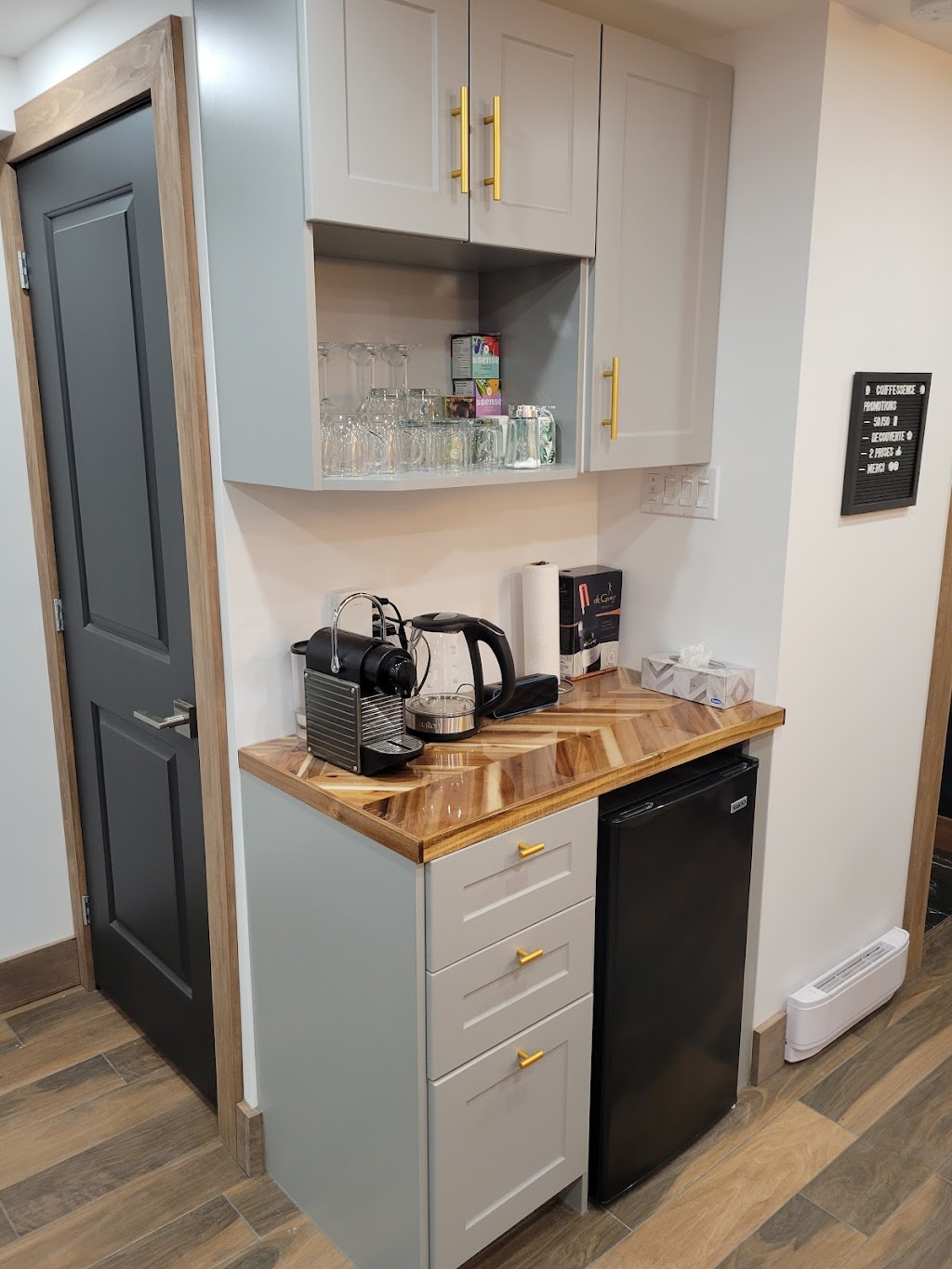 Coiffessence | 169 rue du pont, Saint-Lambert-de-Lauzon, QC G0S 2W0, Canada | Phone: (418) 440-4412