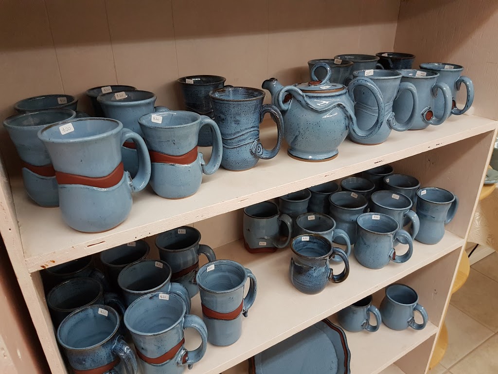 Knut Pottery | 2550 Powder Point Rd, Nanoose Bay, BC V9P 9E8, Canada | Phone: (250) 468-7633