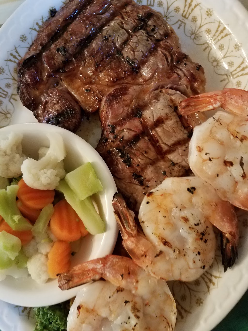 Rays Pub & Grub | 8353 County Rd 9, Clayton, NY 13618, USA | Phone: (315) 501-4167