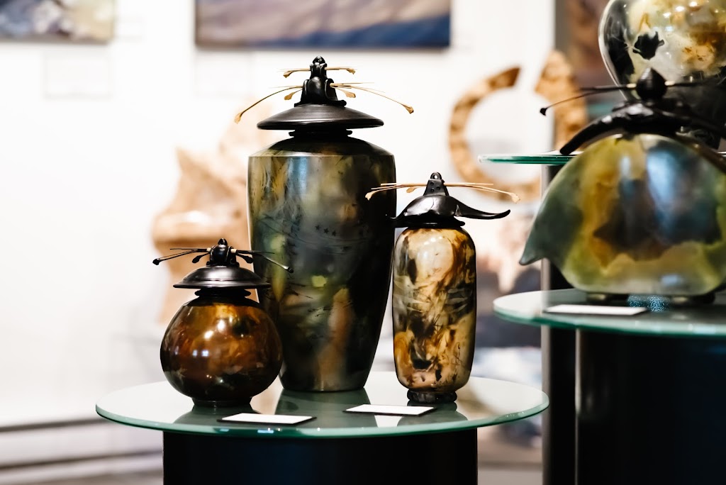The Avenue Gallery | 2184 Oak Bay Ave, Victoria, BC V8R 1G3, Canada | Phone: (250) 598-2184