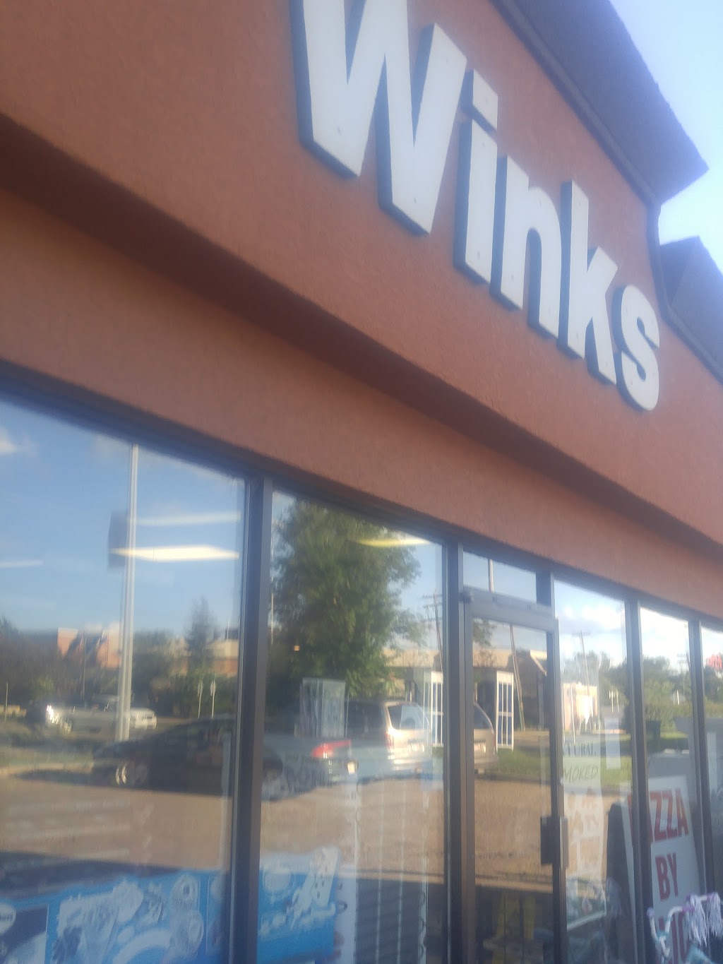 Lacombe Mini Mart | 5536 58 St, Lacombe, AB T4L 1N6, Canada | Phone: (403) 782-7456