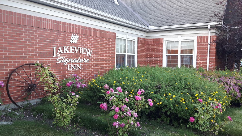 Lakeview Signature Inn - Calgary Airport | 2622 39 Ave NE, Calgary, AB T1Y 7J9, Canada | Phone: (403) 735-3336