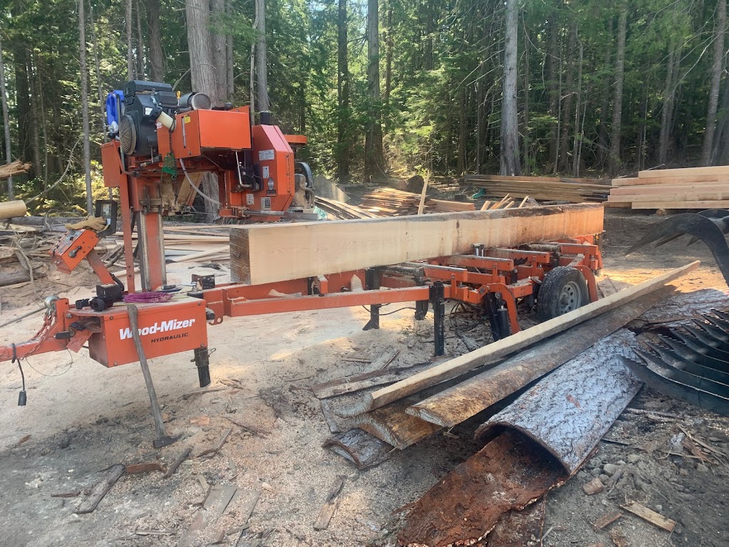 Plateau bob cat and milling | 4337 Forbidden Plateau Rd, Comox-Strathcona C, BC V9J 1R2, Canada | Phone: (250) 703-6944