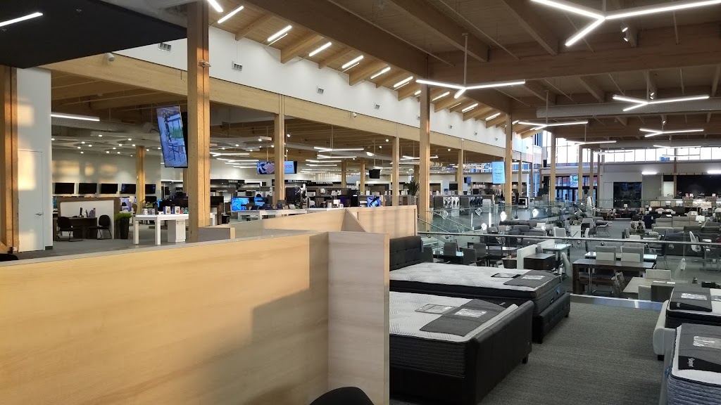 Brault & Martineau | 17600 Route Transcanadienne, Kirkland, QC H9J 3A3, Canada | Phone: (833) 333-0345