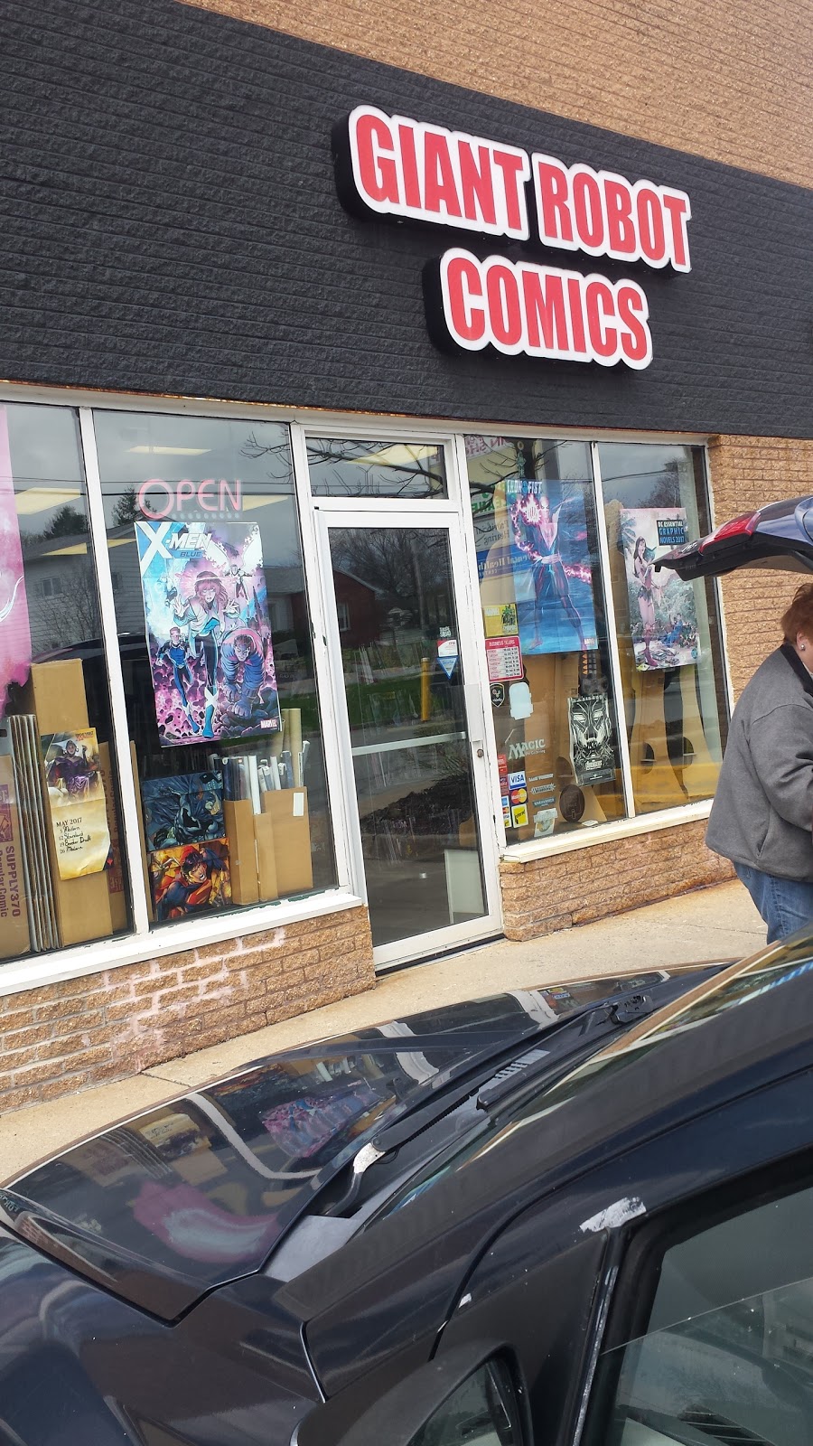 Giant Robot Comics | 114 Woodlawn Rd, Dartmouth, NS B2W 2S7, Canada | Phone: (902) 404-8400