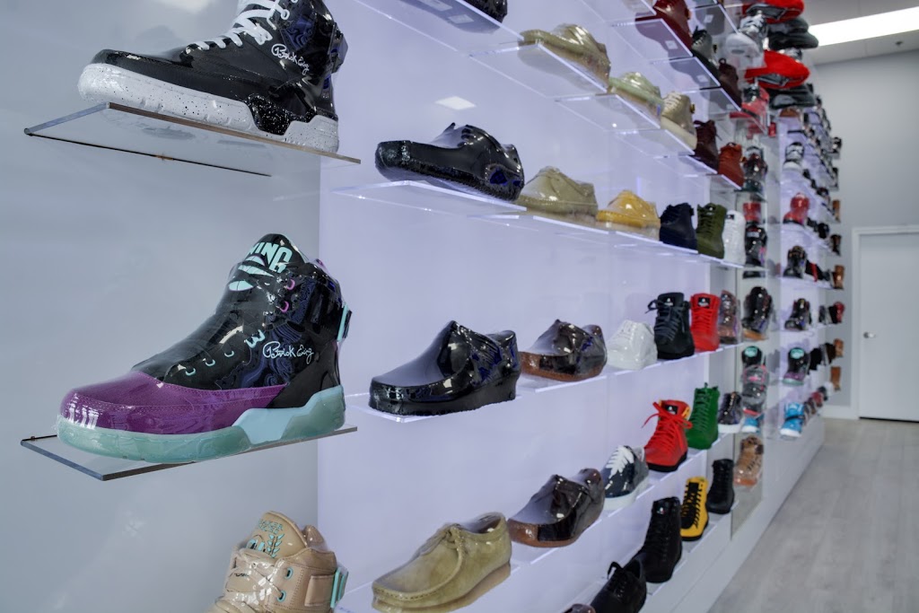 Rennies Shoe Store | 100 Maritime Ontario Blvd Unit #74, Brampton, ON L6S 0E7, Canada | Phone: (905) 799-7773