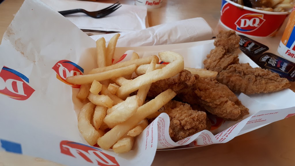 Dairy Queen Grill & Chill | 2 Spicer Square, Bowmanville, ON L1C 5M2, Canada | Phone: (905) 697-6369