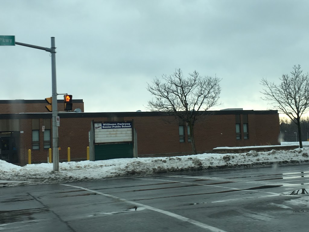 Williams Parkway Senior Public School | 1285 Williams Pkwy, Brampton, ON L6S 3J8, Canada | Phone: (905) 791-4324