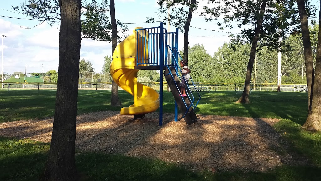 Parc La Tortue | 160 Rue Principale N, Delson, QC J5B 1Y9, Canada | Phone: (450) 638-6861