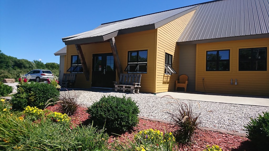 Entre Terre & Pierre - Ciders & Perries | 1260 QC-202, Franklin, QC J0S 1E0, Canada | Phone: (450) 827-2993