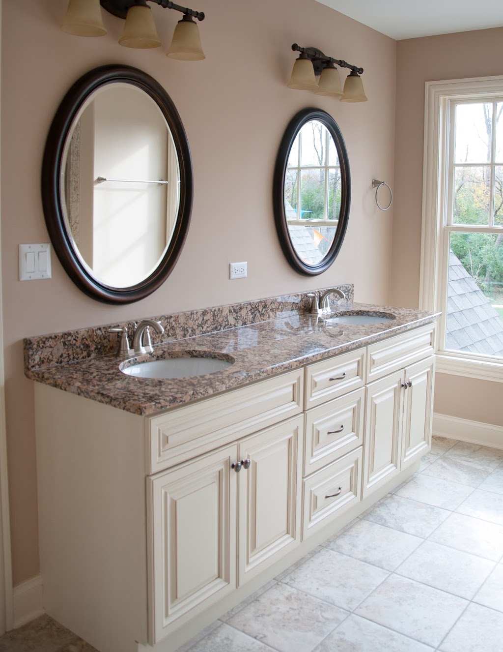 Choice Cabinet Canada Inc | 107 Manitou Dr #4, Kitchener, ON N2C 1L4, Canada | Phone: (519) 208-1099