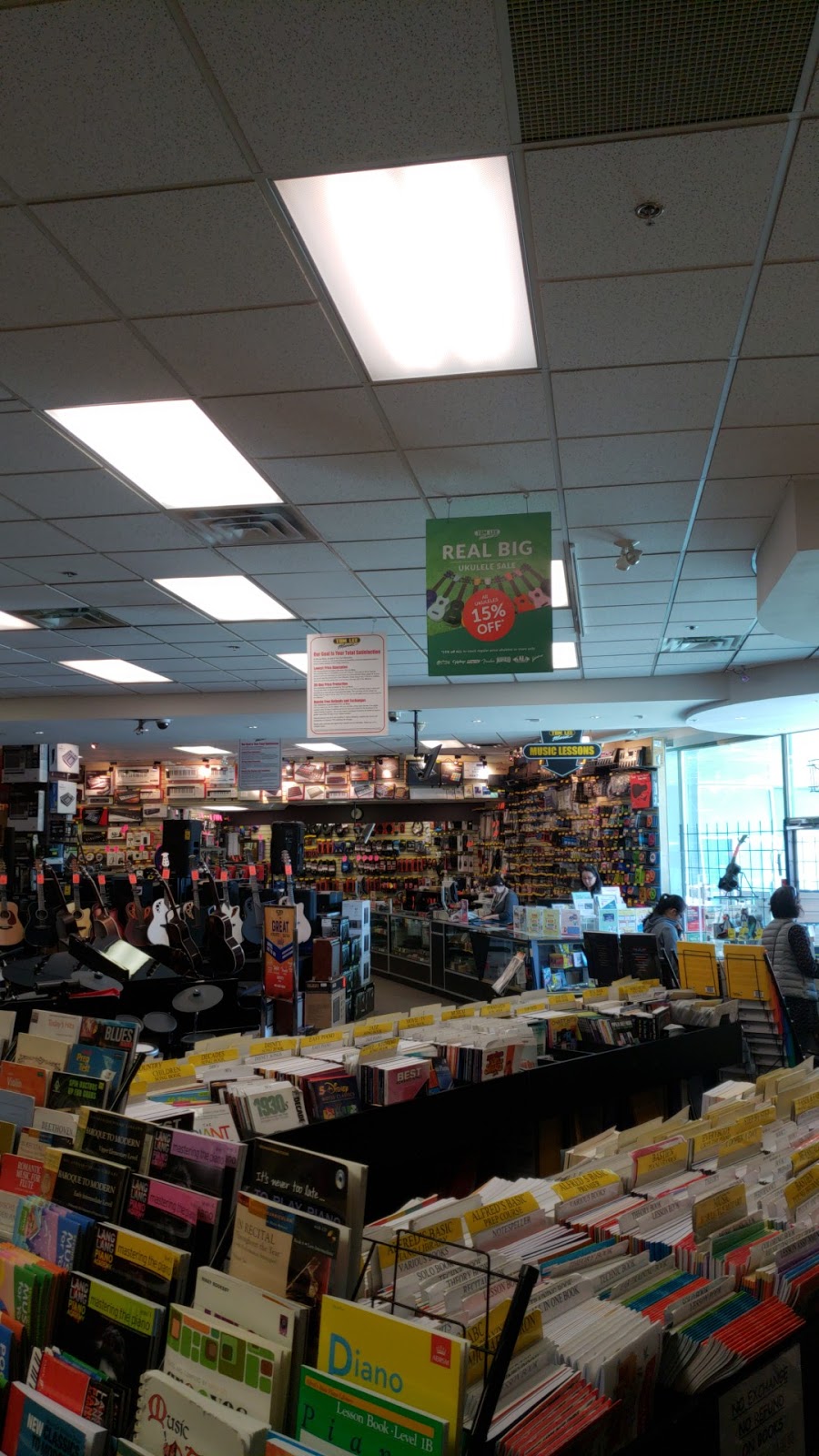 Tom Lee Music Richmond | 3631 No. 3 Rd #150, Richmond, BC V6X 2B9, Canada | Phone: (604) 273-6661