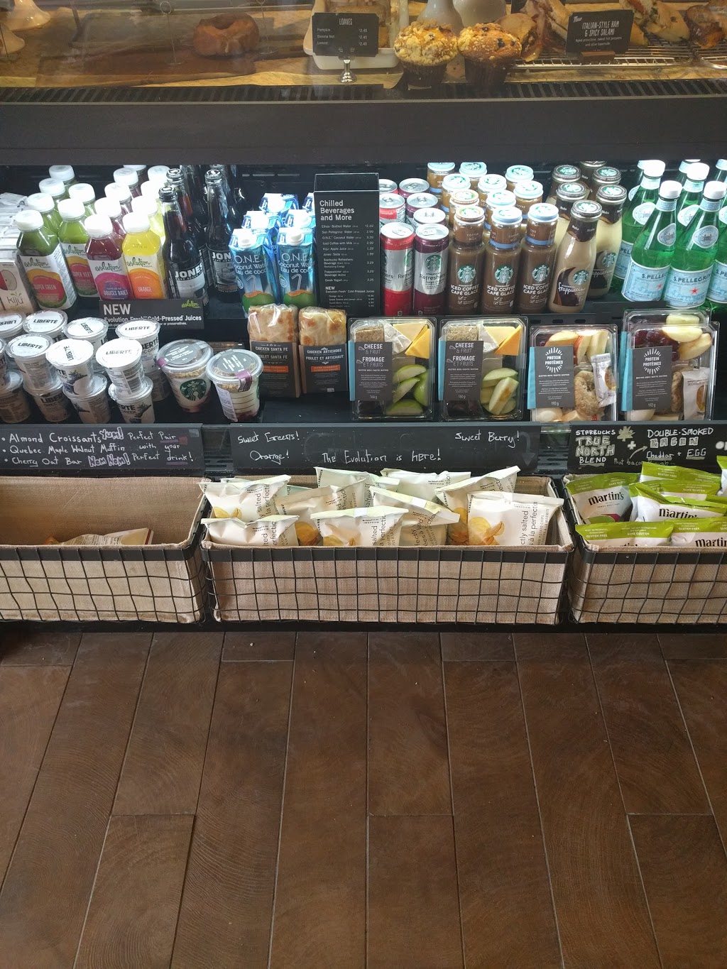 Starbucks | 80 Resolution Dr, Brampton, ON L6W 0A7, Canada | Phone: (905) 455-8432