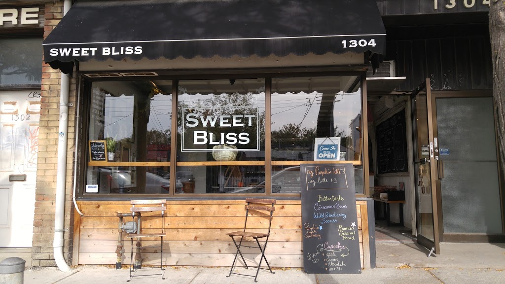 Sweet Bliss Baking Company | 1304 A Queen St E, Toronto, ON M4L 1C4, Canada | Phone: (416) 916-7895