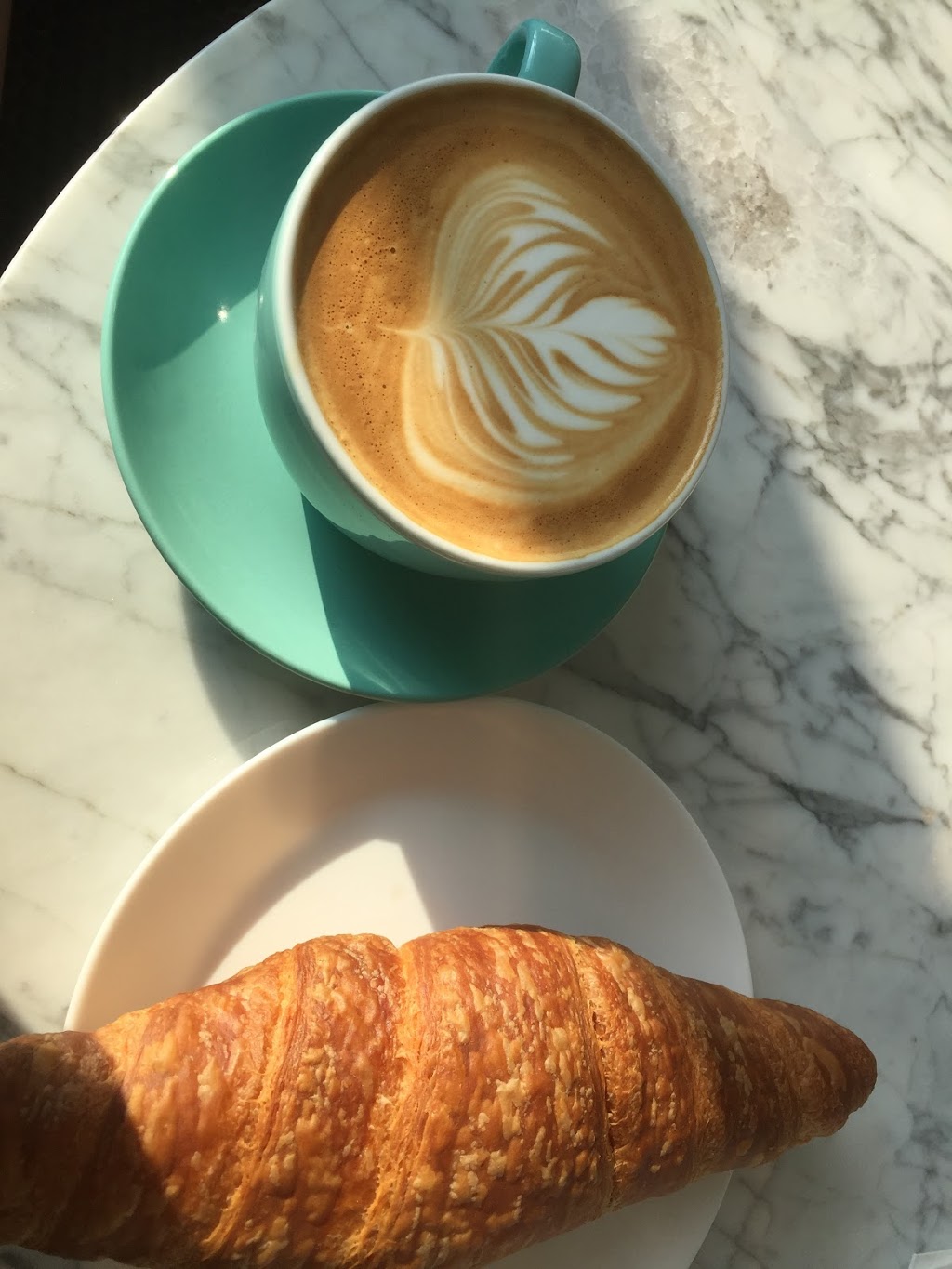 Victoria Café | 45 Rue Principale #100, Châteauguay, QC J6K 1E9, Canada | Phone: (450) 507-1596