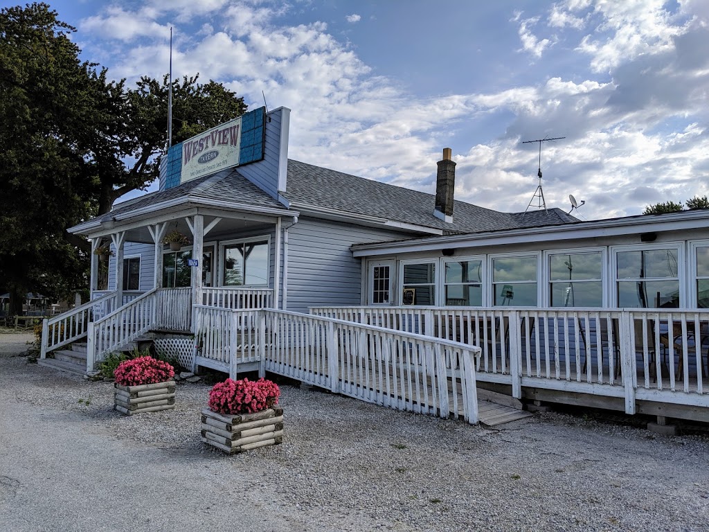 Westview Tavern | 1065 W Shore Rd, Pelee Island, ON N0R 1M0, Canada | Phone: (519) 724-2500
