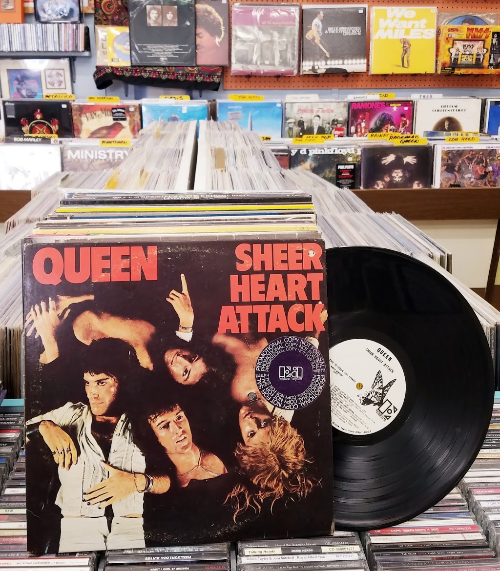 The Record Baron | 3048 Delaware Ave, Kenmore, NY 14217, USA | Phone: (716) 871-8722