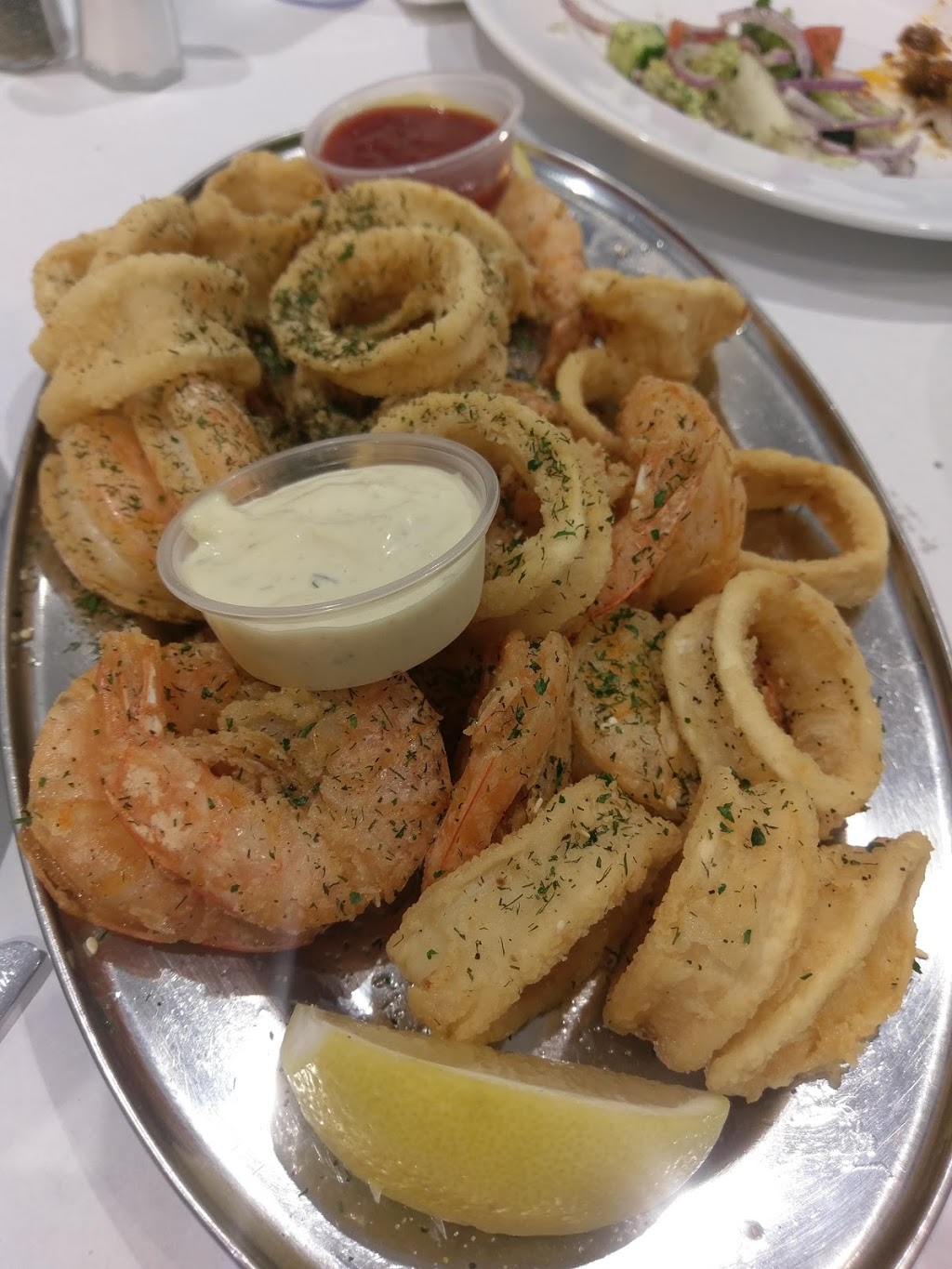 Restaurant Le Canal | 4945 Boul Saint-Jean, Pierrefonds, QC H9H 2A9, Canada | Phone: (514) 626-5757