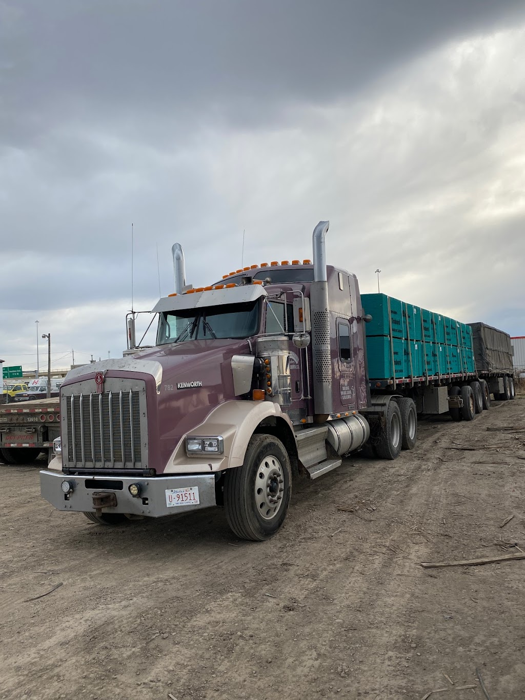 J & M Randhawa Trucking | 52101 AB-21, Sherwood Park, AB T8B 1J4, Canada | Phone: (780) 995-4706
