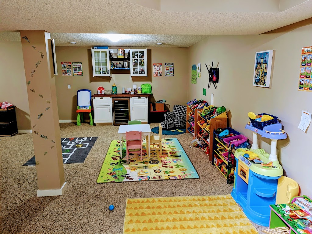 Giggle and Grow Dayhome | 195 Cooperstown Ln SW, Airdrie, AB T4B 2L2, Canada | Phone: (587) 577-9452