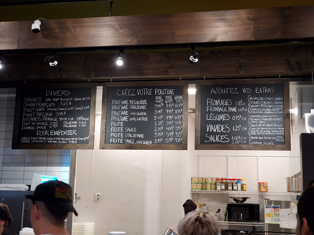 La Poutine D’or - Ste-Marie | 887 Route Saint-Martin, Sainte-Marie, QC G6E 1E6, Canada | Phone: (418) 389-0988