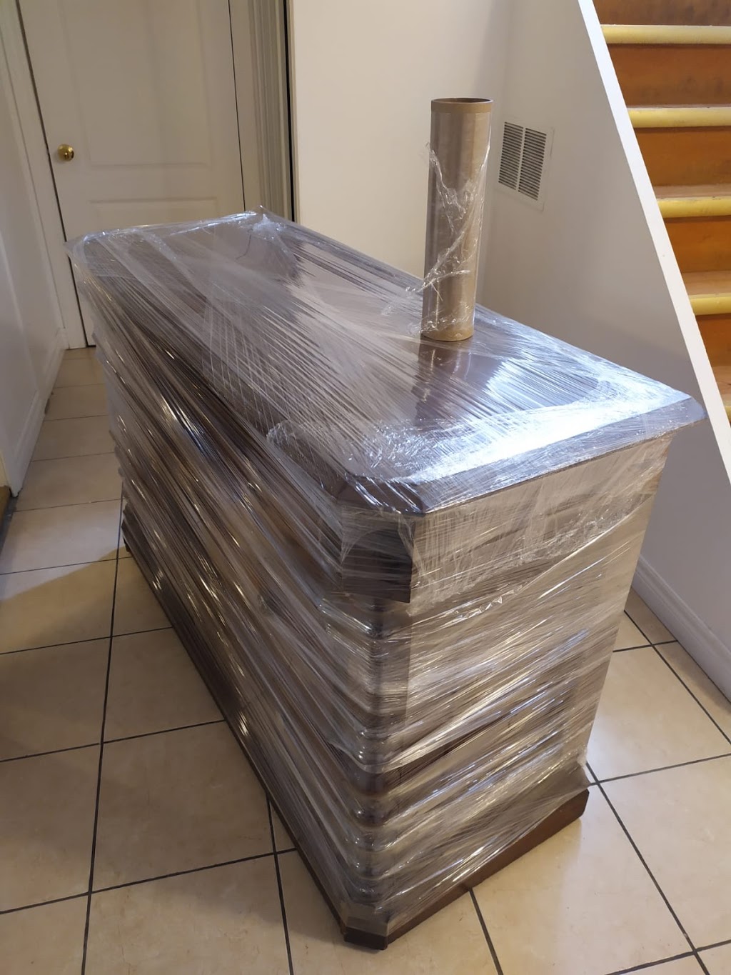 The Great White North Movers | 27 Seeley Dr Unit 107, North York, ON M3M 2V8, Canada | Phone: (416) 996-4754