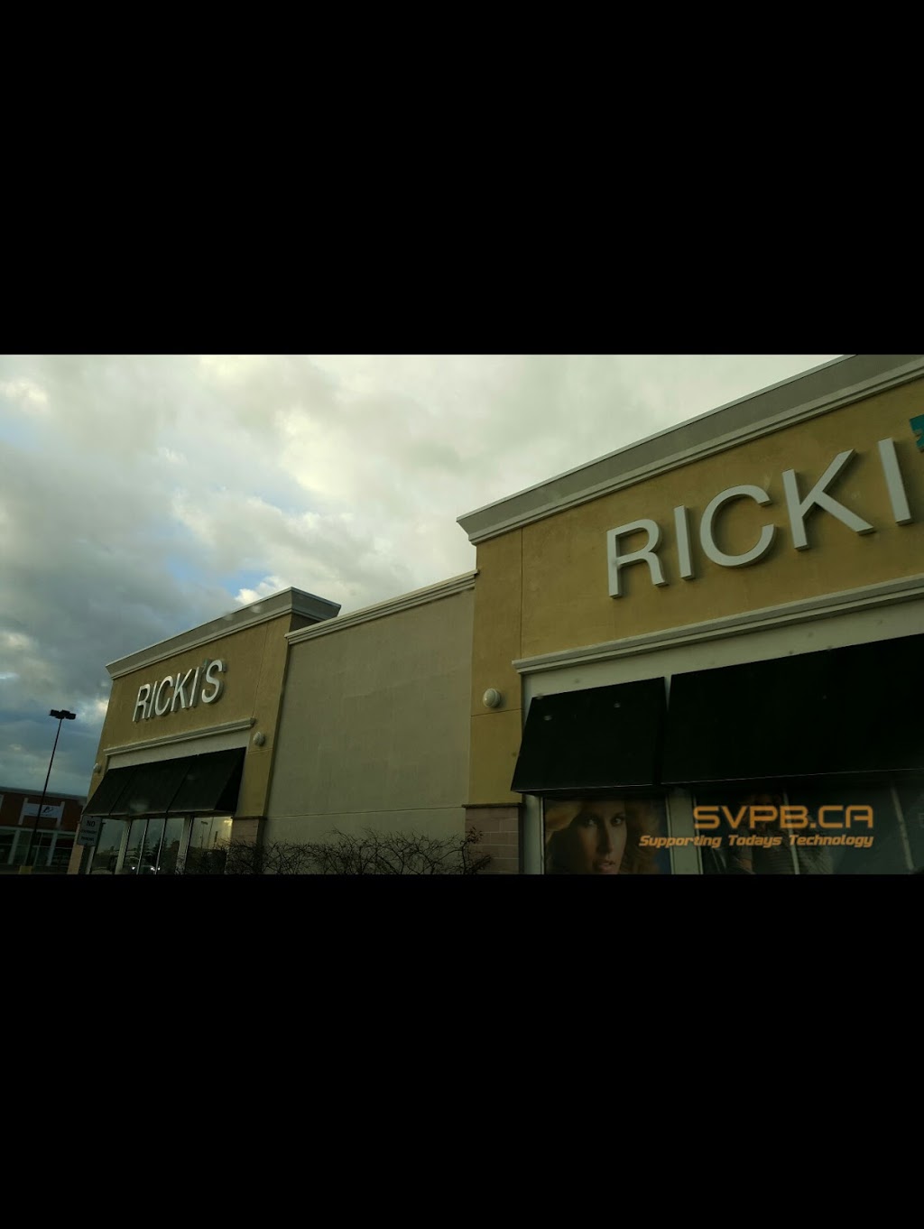 Rickis | 1300 Fanshawe Park Rd W Unit 104, London, ON N6G 5B1, Canada | Phone: (519) 472-2224