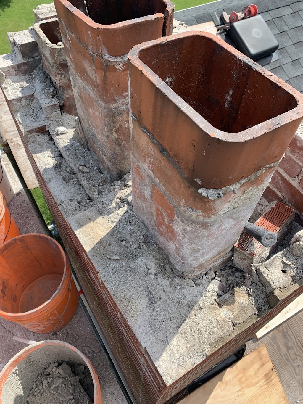 Jeff Martin Chimney Mntnc | 66 Smith St, Lakefield, ON K0L 2H0, Canada | Phone: (705) 652-7321