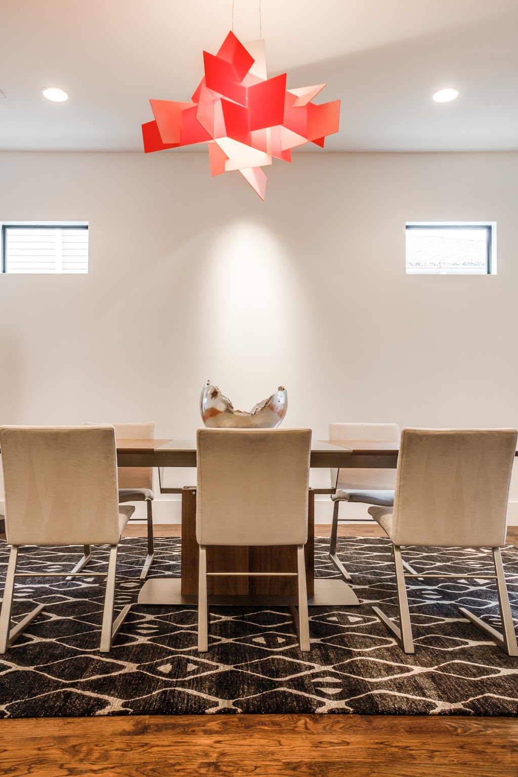 Alexanian Carpet & Flooring | 870 Appleby Line, Burlington, ON L7L 2Y8, Canada | Phone: (905) 639-4934
