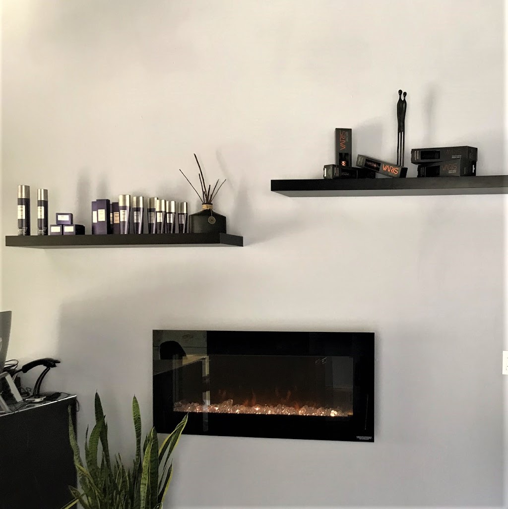 Fluid 3 Colour Concept Salon | 1171 Bank St, Ottawa, ON K1S 3X7, Canada | Phone: (613) 237-1109