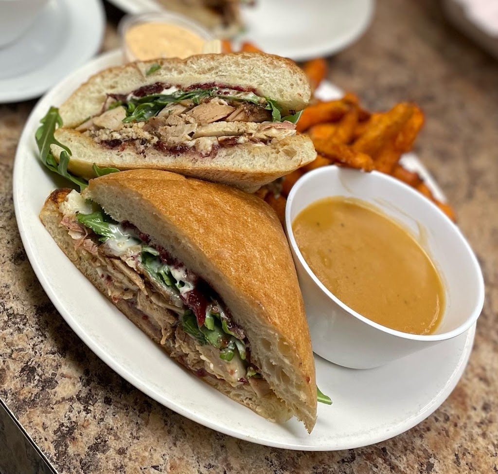 The Wack - Kitchen & Commissary | 44610 Luckakuck Way, Chilliwack, BC V2R 4A7, Canada | Phone: (604) 847-0429
