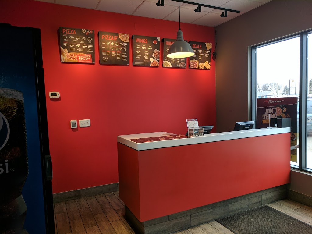 Pizza Hut | 5703 48 Ave, Camrose, AB T4V 0J9, Canada | Phone: (780) 679-0013