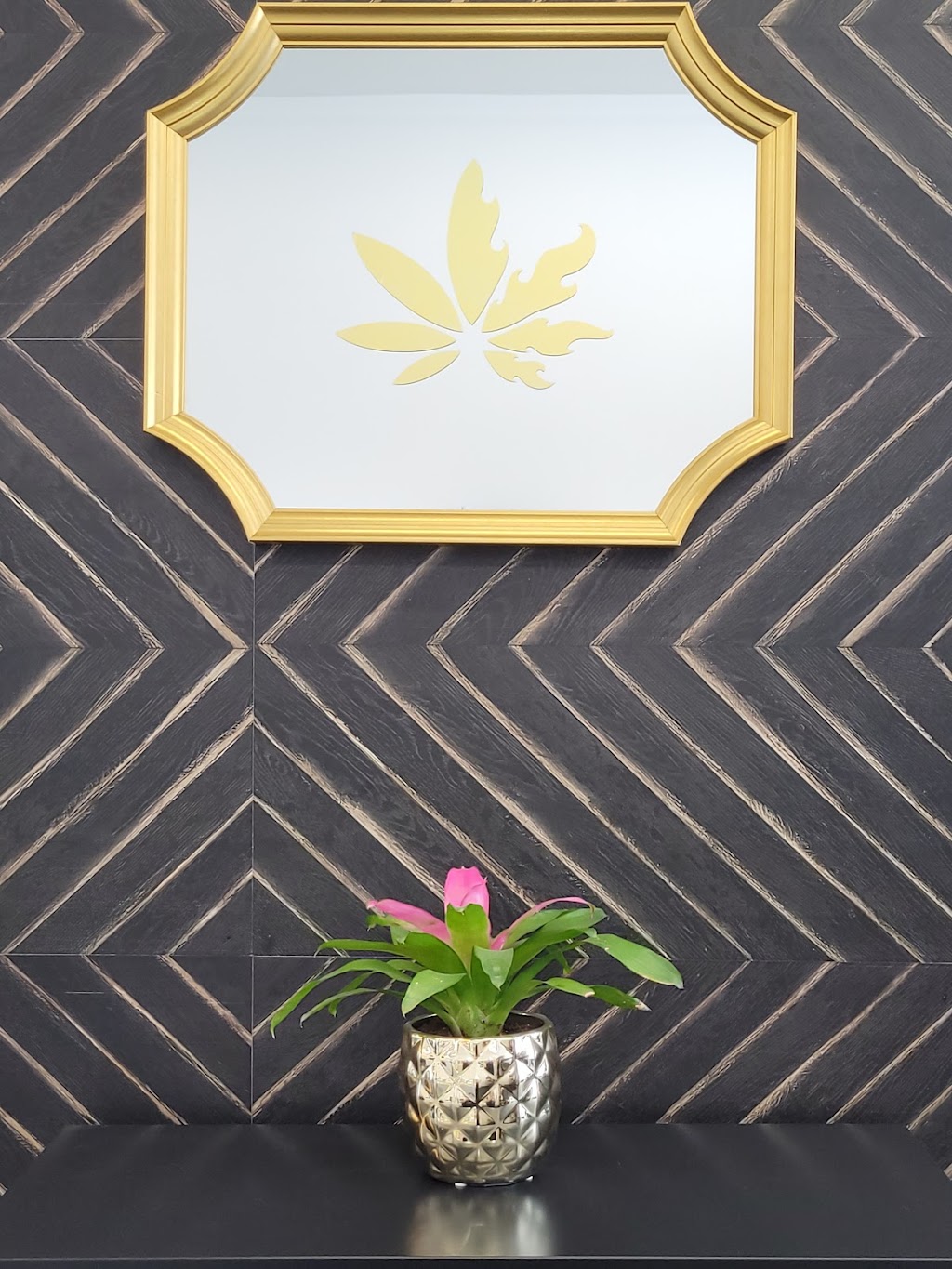 Leaf&Embers | 24 Ontario Rd, Mitchell, ON N0K 1N0, Canada | Phone: (226) 303-2282