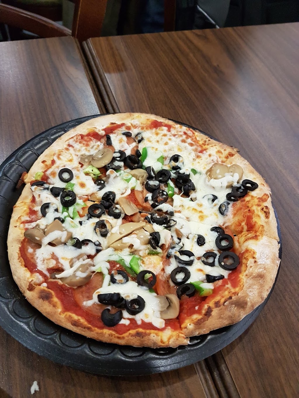Paramount Fine Foods | Terminal 3, Toronto Pearson International Airport, 6301 Silver Dart Dr, Mississauga, ON L4W 1S9, Canada