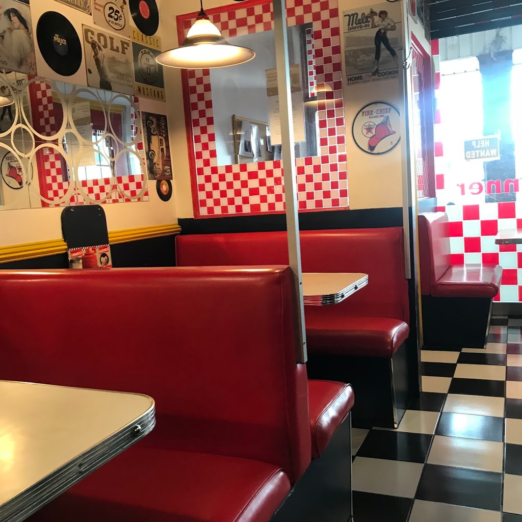Wimpys Diner | 475 Guelph Line, Burlington, ON L7R 3L8, Canada | Phone: (905) 634-5500