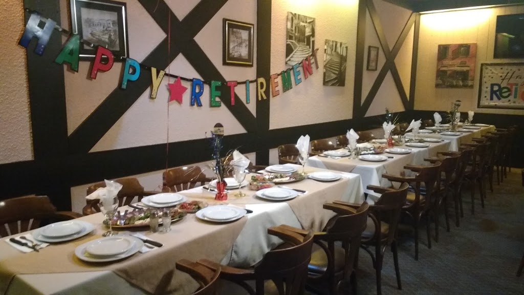 Ninas Bar & Grill | 879 Westport Crescent, Mississauga, ON L5T 1E7, Canada | Phone: (905) 670-8217