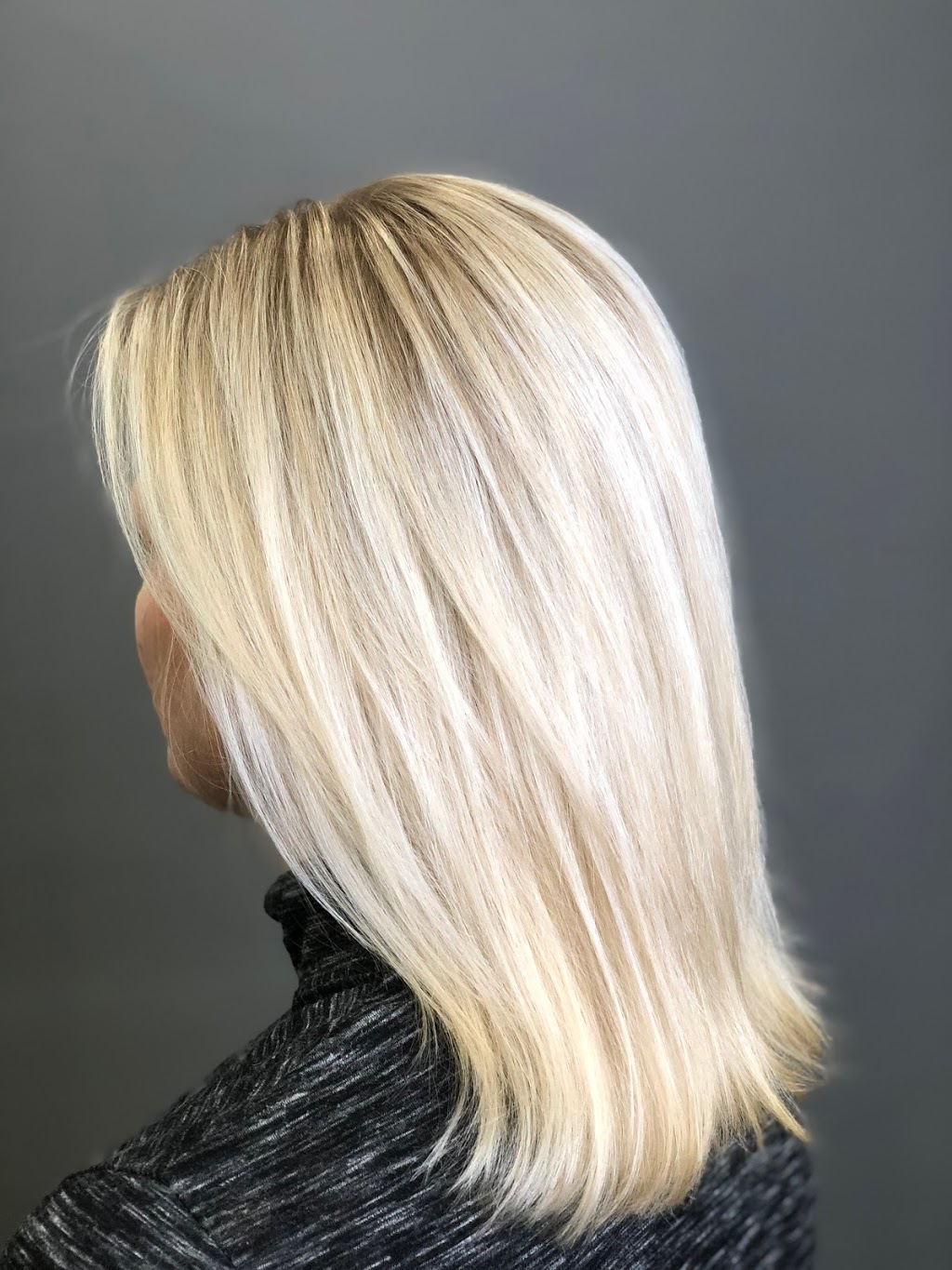 Mon Cheri Hair Salon | 477 Grove St E #13, Barrie, ON L4M 6M3, Canada | Phone: (705) 735-4789