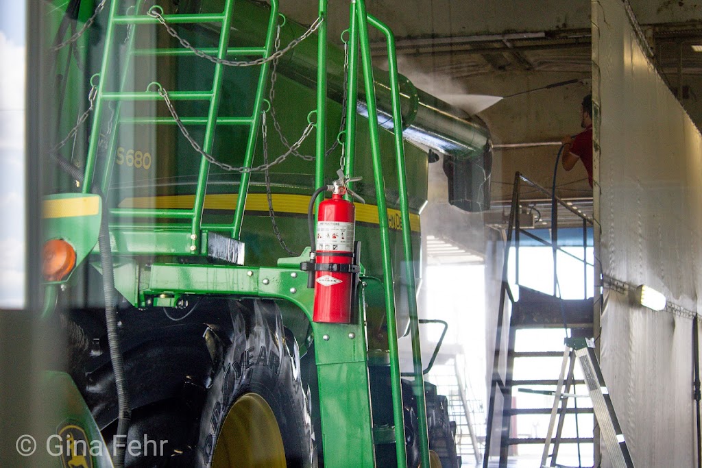 Rubber Duck Truck Wash | 5905 50 Ave, Taber, AB T1G 1W7, Canada | Phone: (403) 223-3752