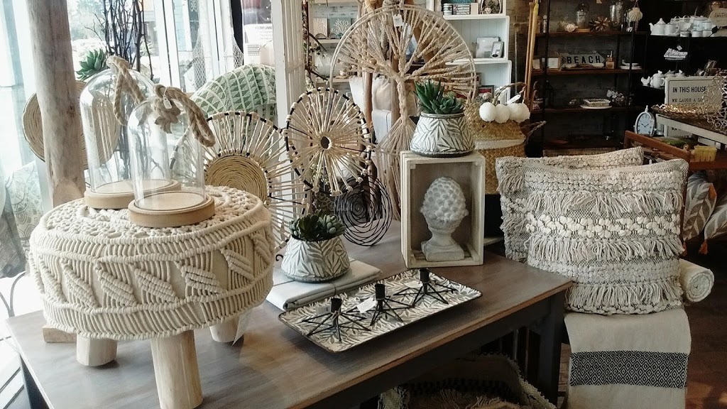 Coast Lifestyle Co. | 622 Hough Rd Unit 106, Gibsons, BC V0N 1V4, Canada | Phone: (604) 886-0168